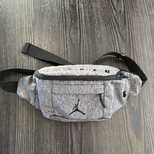 🍍 Nike Air Jordan Jumpman Fanny Pack Crossbody Bag 🍍